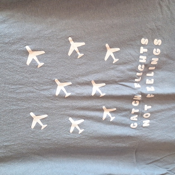 Serengetee T-shirt - Picture 3 of 4